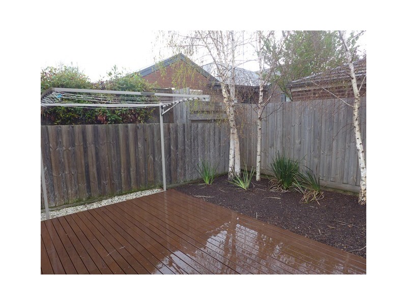 4/54 Torquay Road, Belmont VIC 3216
