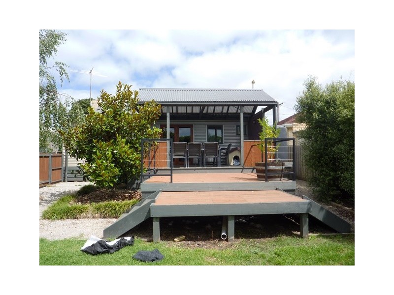23 Bayview Parade, Hamlyn Heights VIC 3215