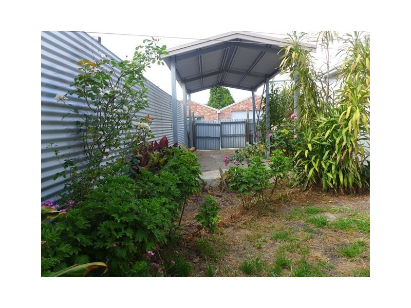 32 Roseneath Street, North Geelong VIC 3215