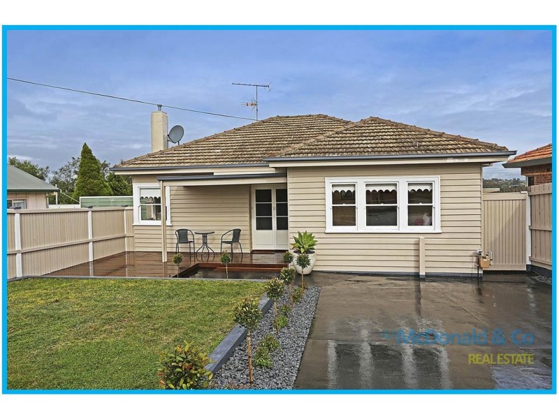 1/145 West Fyans Street, Newtown VIC 3220