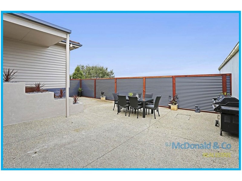 1/145 West Fyans Street, Newtown VIC 3220