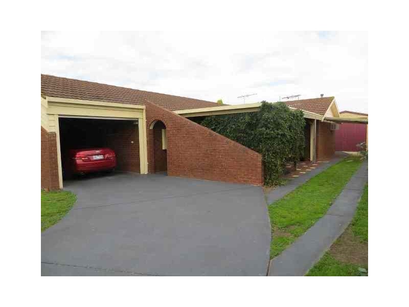 7 Aldershot Road, St Albans Park VIC 3219