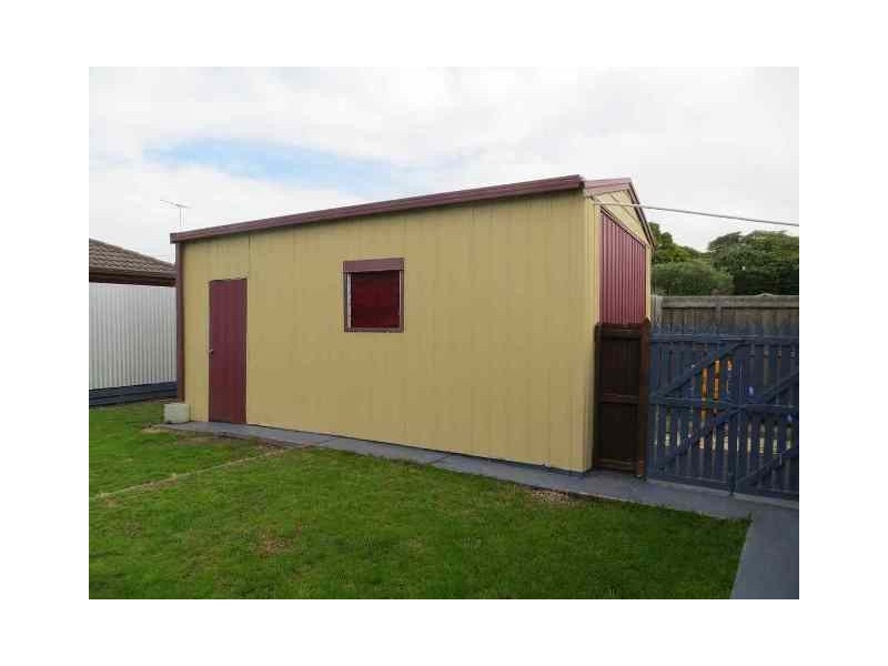 7 Aldershot Road, St Albans Park VIC 3219