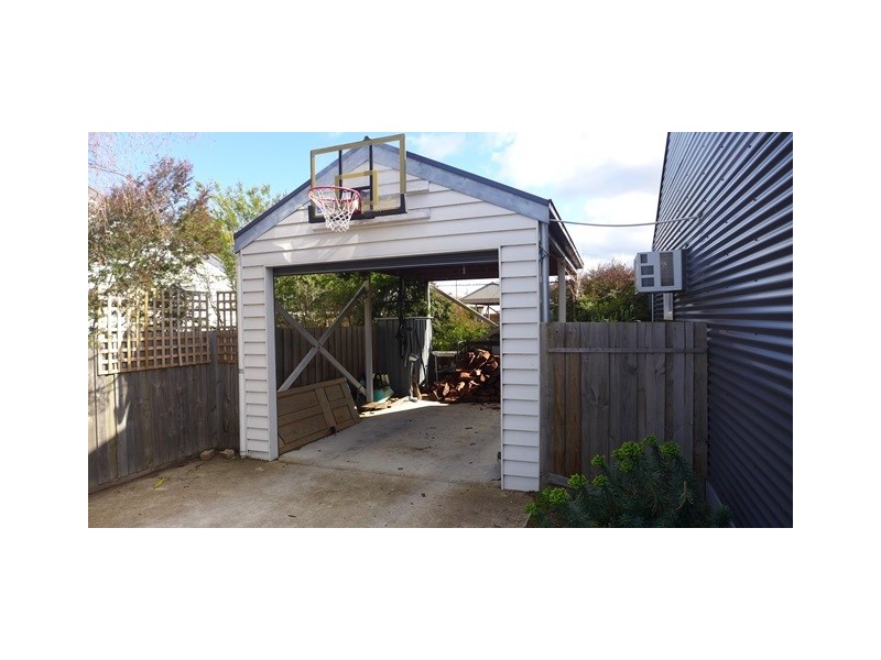 1/10 Westmoreland St, St Albans Park VIC 3219