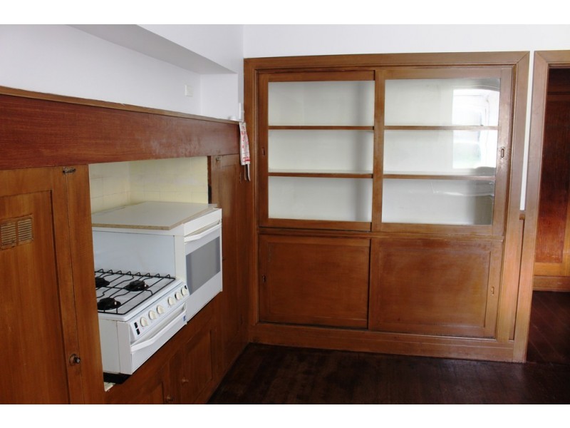 12 Camden Road, Newtown VIC 3220