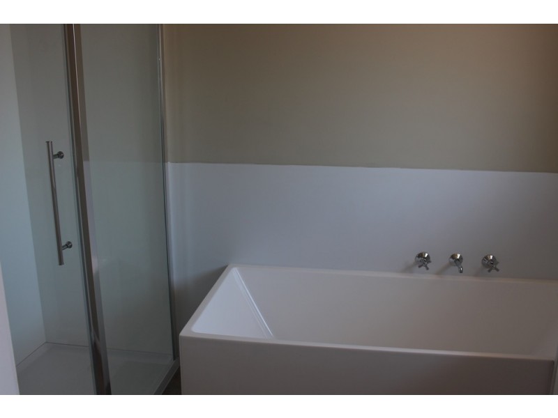 1 Norfolk Crescent, Corio VIC 3214