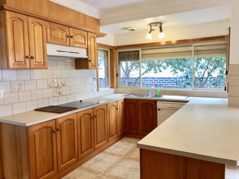 16 Cardiff Street, Bell Post Hill VIC 3215