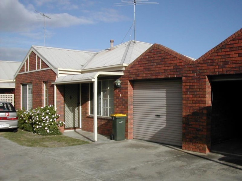 3/250 Myers Street, Geelong VIC 3220