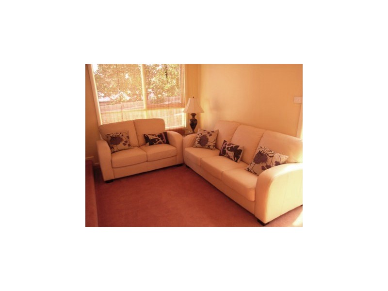 6 Lambhill Crescent, Highton VIC 3216