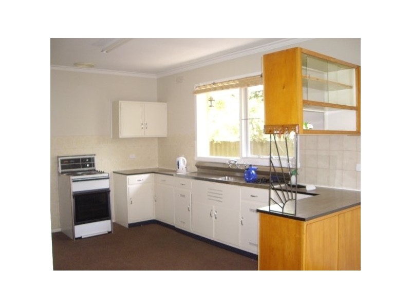 2 View Street, Belmont VIC 3216