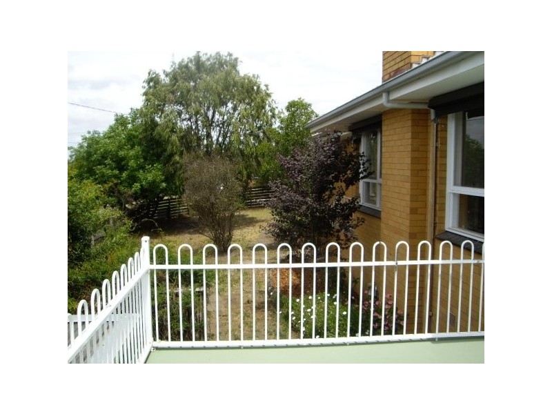 2 View Street, Belmont VIC 3216