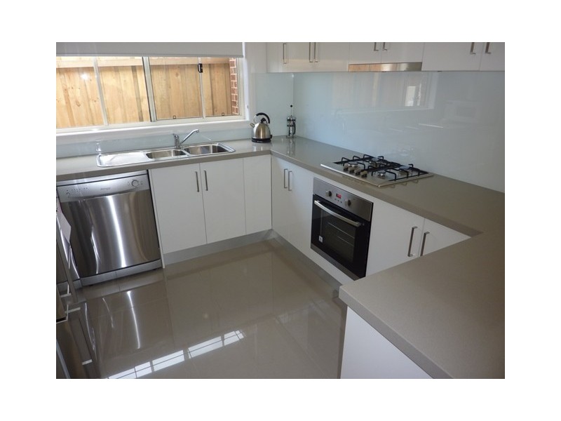 1/19 LLoyd Street, Belmont VIC 3216