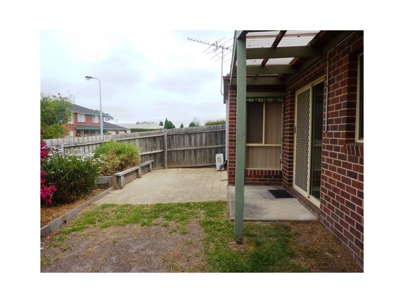 1/2 Webster Court, Highton VIC 3216