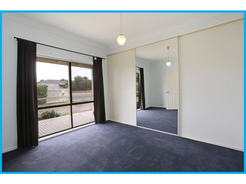 11 Fellmongers Road, Breakwater VIC 3219