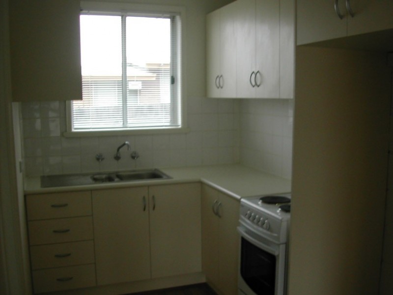 4/1 Kinnordy Court, Hamlyn Heights VIC 3215