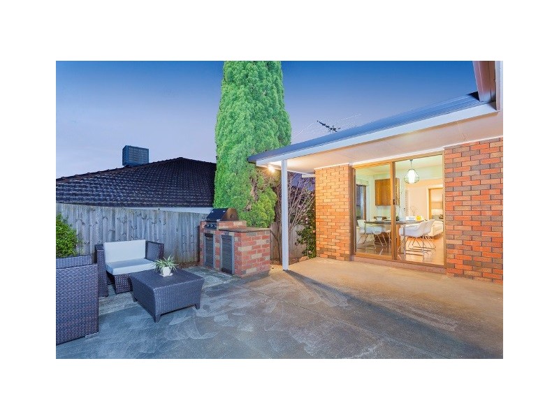 24 Culzean Crescent, Highton VIC 3216
