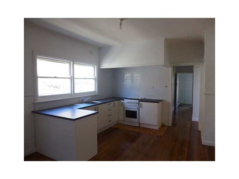 13 Perth Street, Belmont VIC 3216