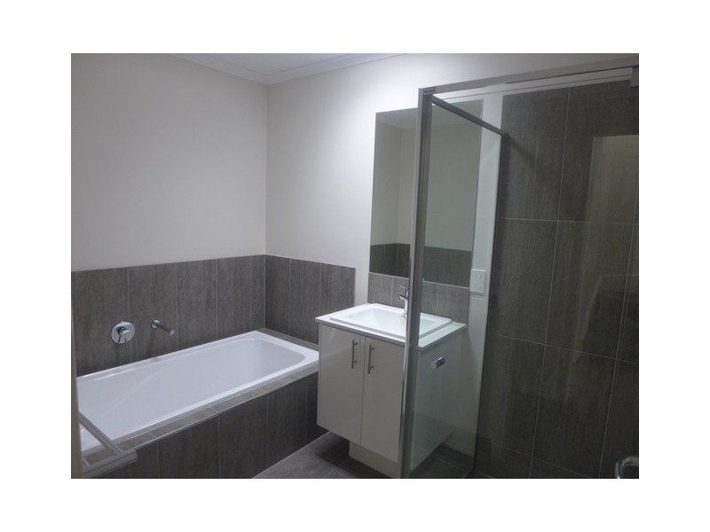 1/22 Addis Street, Geelong West VIC 3218