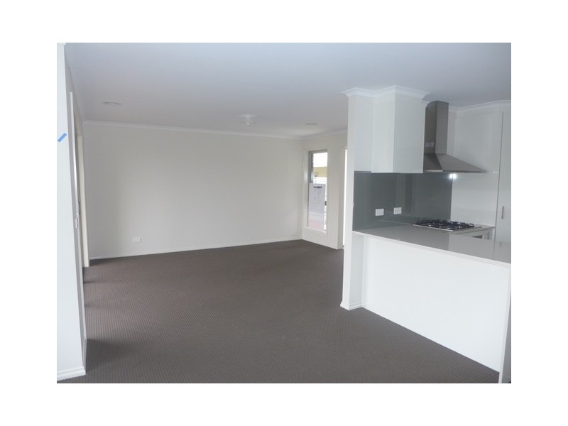 2/22 Addis Street, Geelong West VIC 3218
