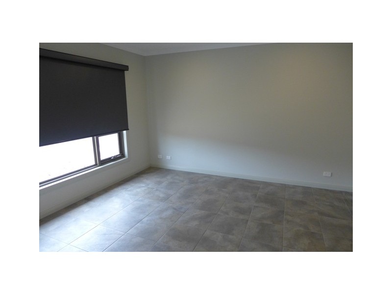 3 Cortona Place, Waurn Ponds VIC 3216