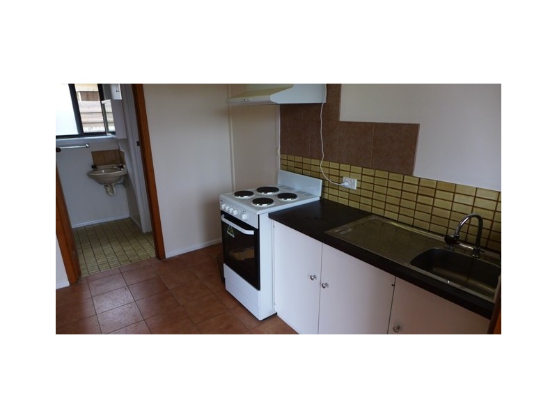 16B Carr Street, Belmont VIC 3216