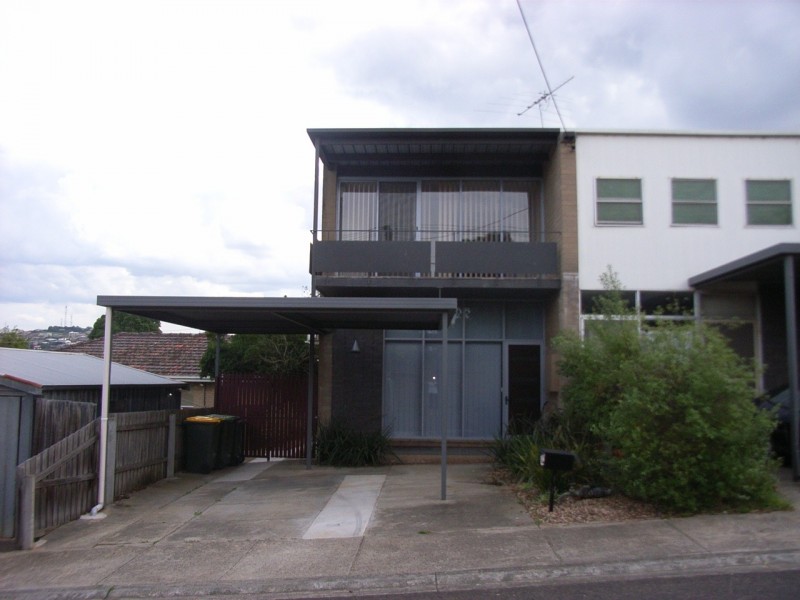 1/25 Elizabeth Street, Highton VIC 3216