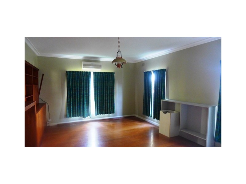 13-15 Clarke Avenue, Belmont VIC 3216