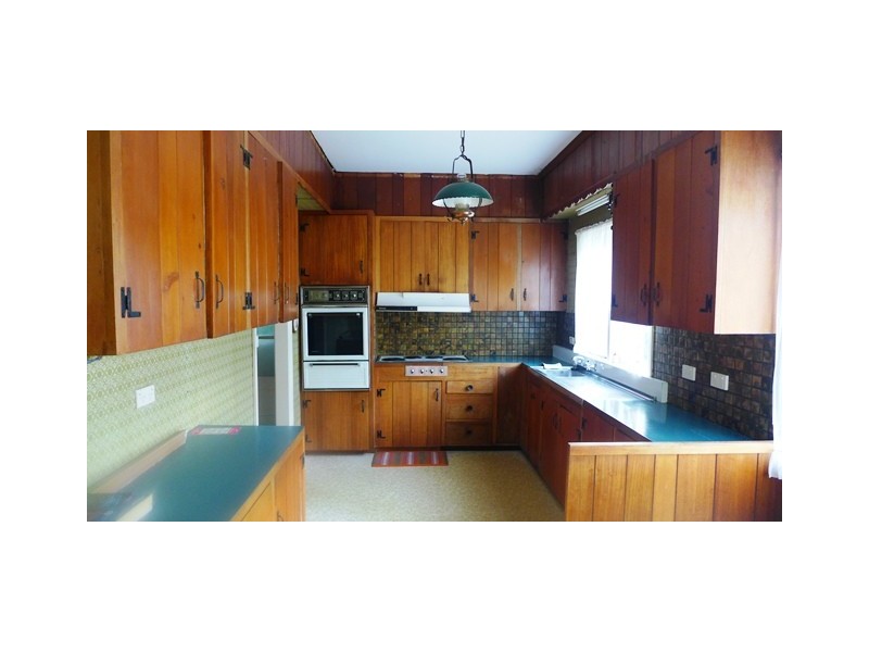 13-15 Clarke Avenue, Belmont VIC 3216