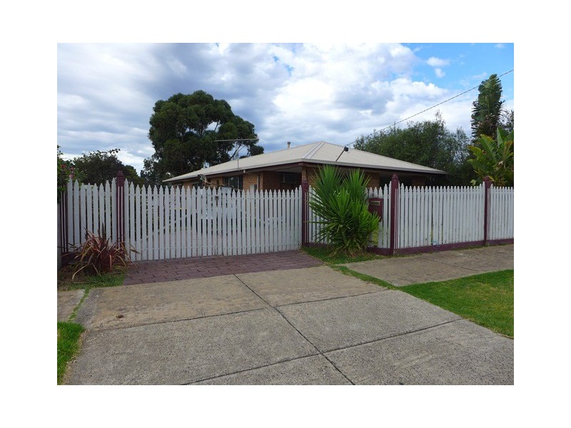 48 Burleigh Drive, Grovedale VIC 3216
