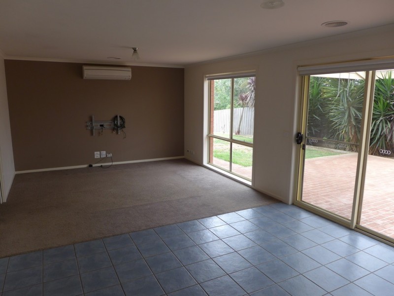 78 Rossack Drive, Waurn Ponds VIC 3216