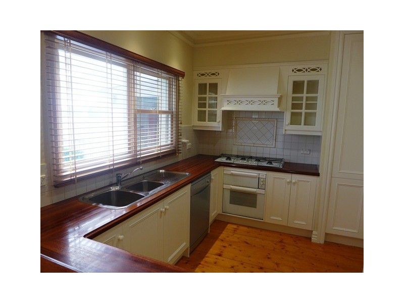 23 Parkland Drive, Hamlyn Heights VIC 3215