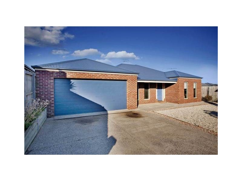 40 Daly Boulevard, Highton VIC 3216