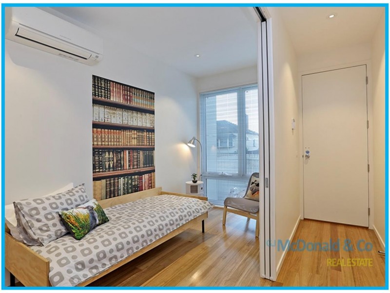 11b Collins Street, Geelong West VIC 3218