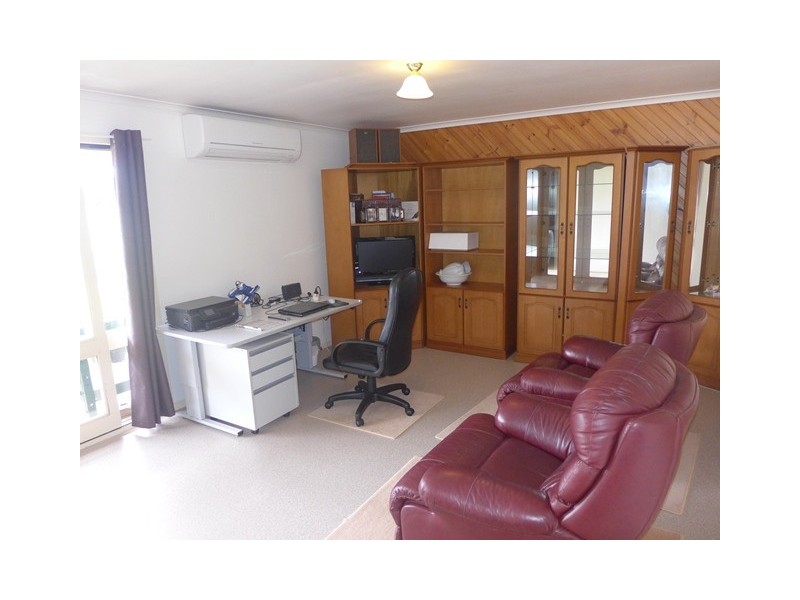 16 Westmoreland Street, St Albans Park VIC 3219