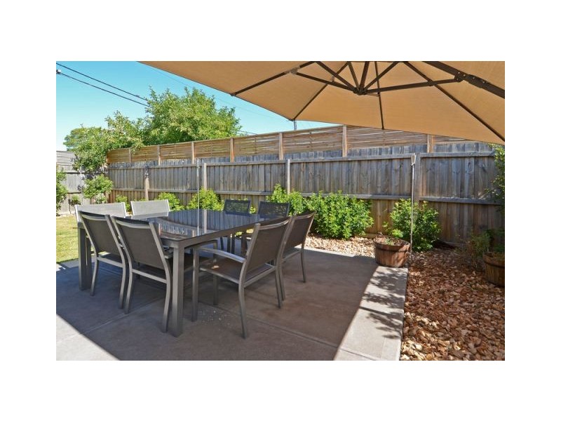 50 Poplar Street, Newcomb VIC 3219