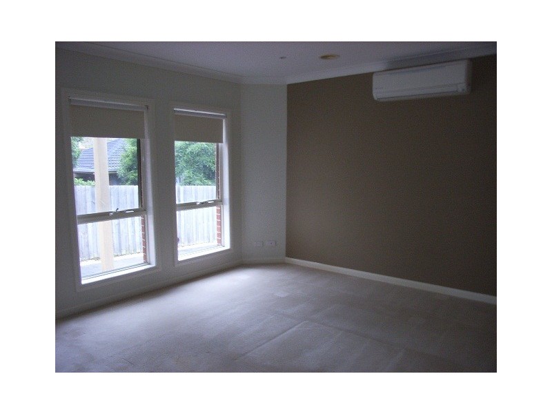 3/38 Buckingham Road, Newtown VIC 3220