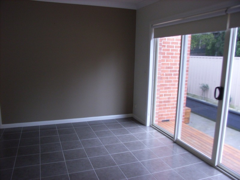 3/38 Buckingham Road, Newtown VIC 3220