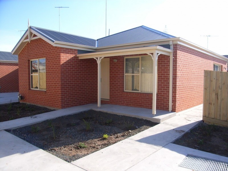 1/207 Torquay Road, Grovedale VIC 3216