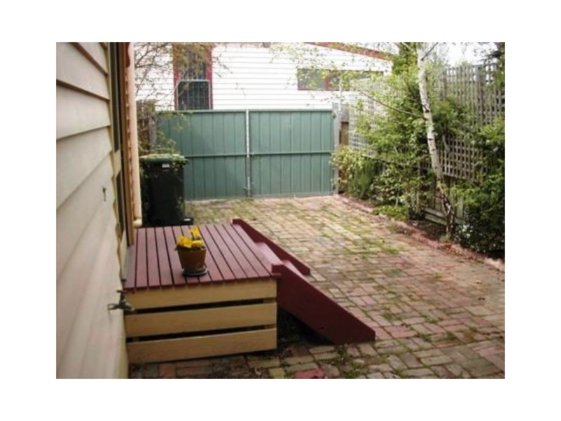 2B Lonsdale Street, Geelong VIC 3220