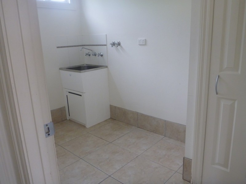 56 Strong Street, Breakwater VIC 3219