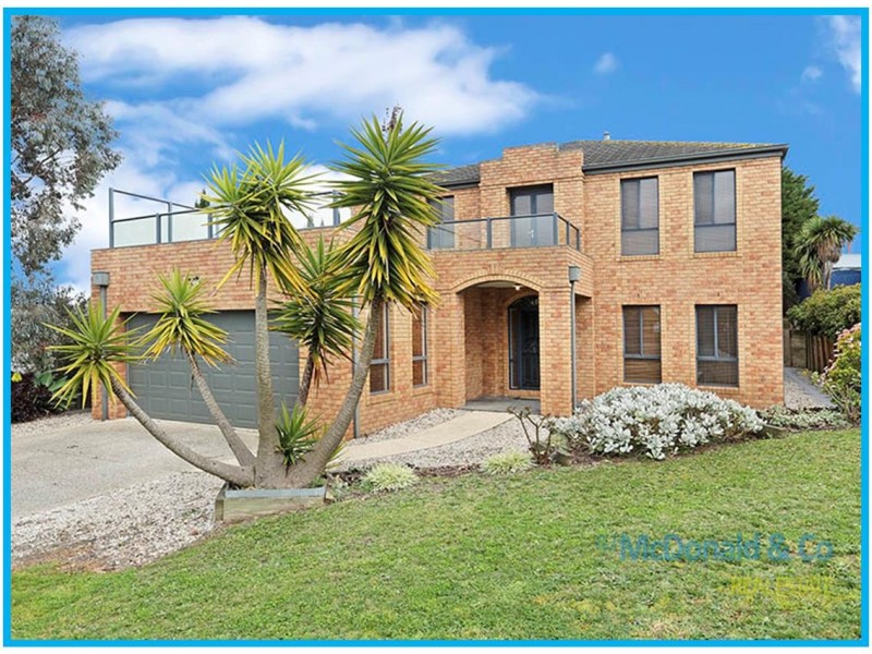 5 Hillcrest Court, Highton VIC 3216