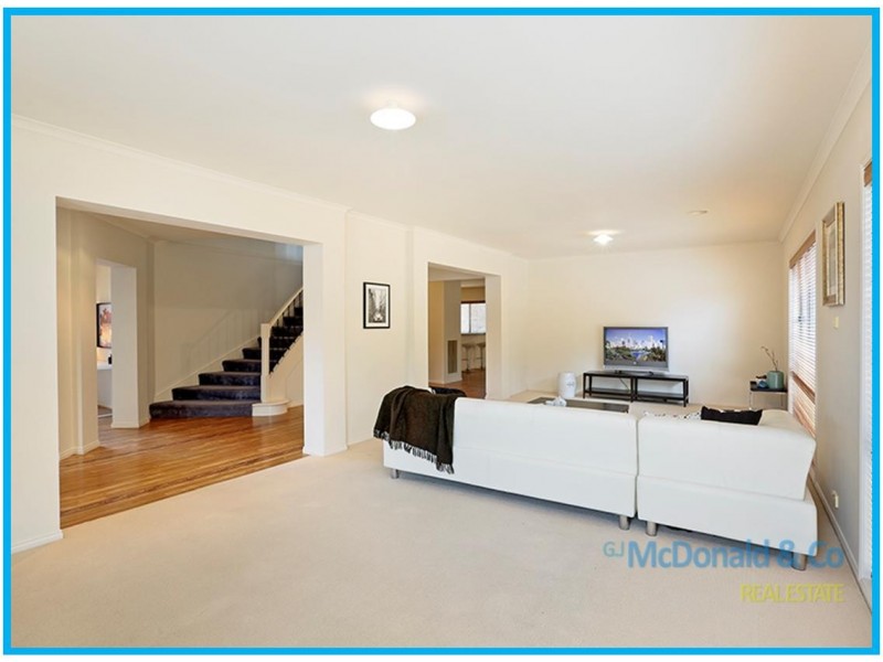 5 Hillcrest Court, Highton VIC 3216