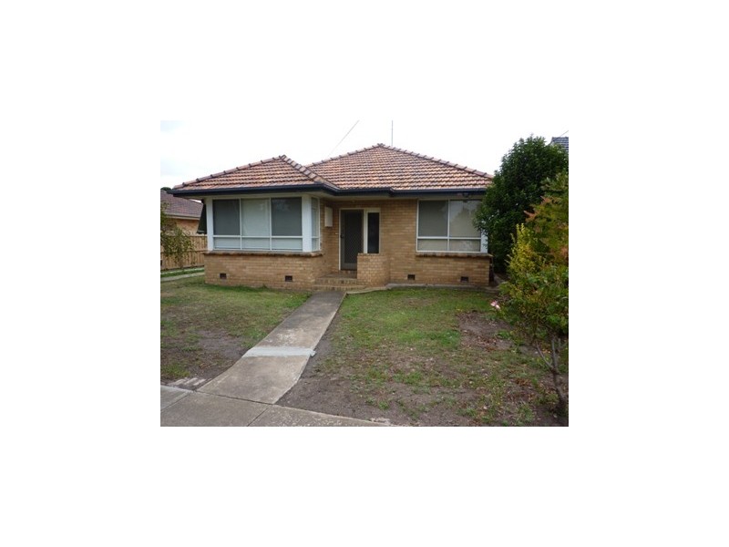 16 Hilltop Street, Herne Hill VIC 3218