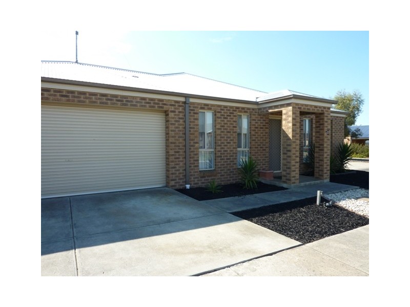 10 Cornbury Mews, Grovedale VIC 3216