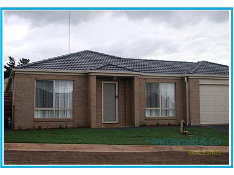 4 Peppertree Rise, Waurn Ponds VIC 3216