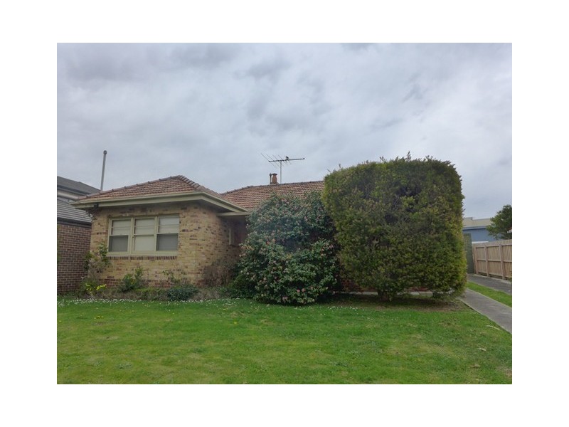 22 Malvern Grove, Manifold Heights VIC 3218