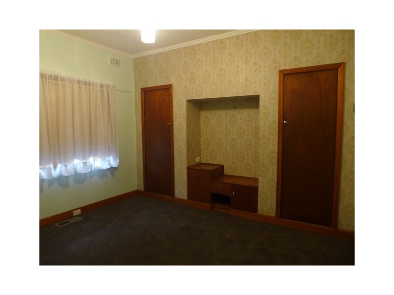 22 Malvern Grove, Manifold Heights VIC 3218