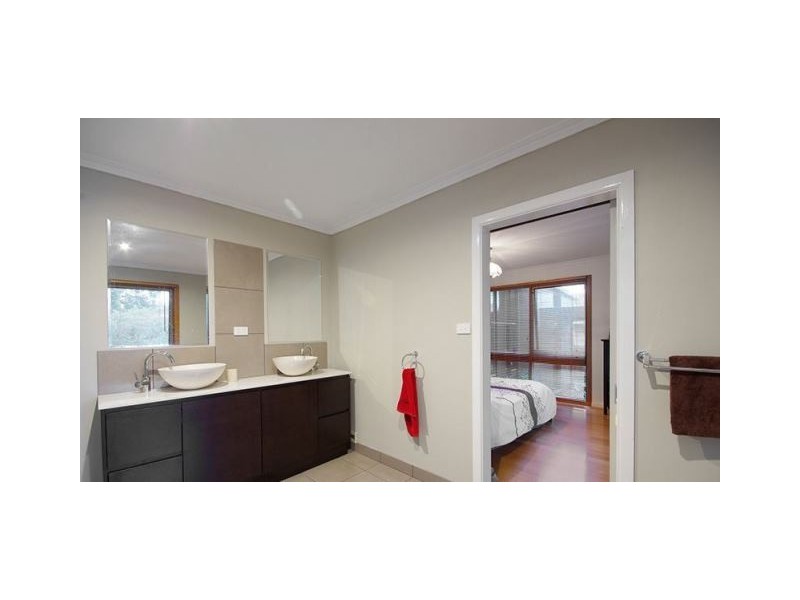 67 Torquay Road, Belmont VIC 3216