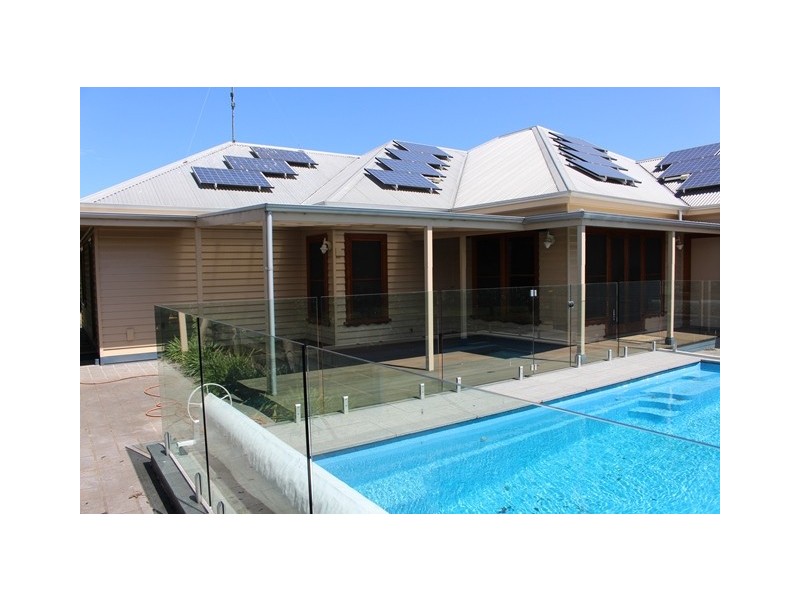 12 Chandon Court, Waurn Ponds VIC 3216