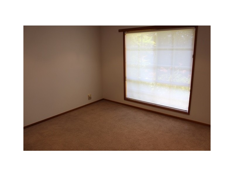 2/6A Huntington Street, Newtown VIC 3220